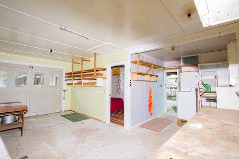 Photo of property in 35 West Crescent, Te Puru, Thames, 3575