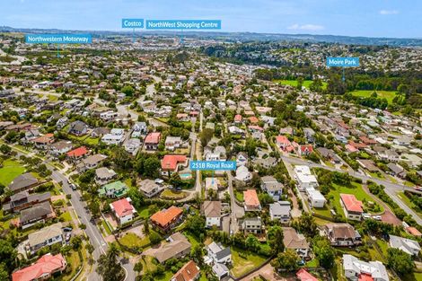 Photo of property in 251b Royal Road, Massey, Auckland, 0614