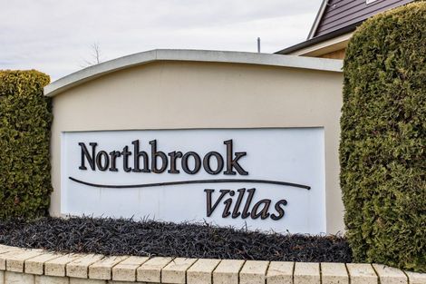 Photo of property in 3 Reeves Road, Rangiora, 7400