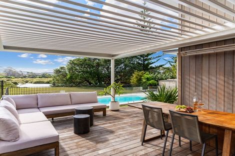 Photo of property in 39 Pearson Street, Mangawhai, 0505