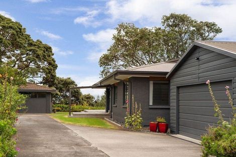 Photo of property in 37 Pohutukawa Drive, Athenree, Katikati, 3177