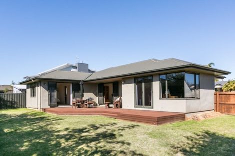 Photo of property in 11 Fairview Place, Havelock North, 4130