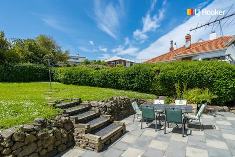 Photo of property in 61 Tomahawk Road, Andersons Bay, Dunedin, 9013