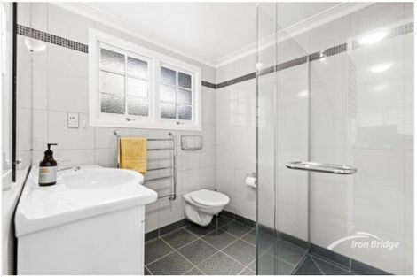 Photo of property in 232 Lake Road, Hauraki, Auckland, 0622