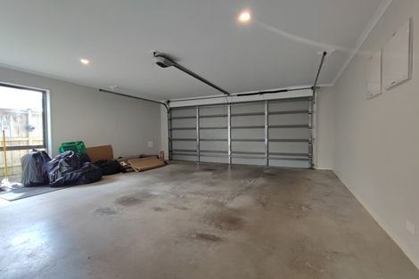 Photo of property in 4 Arthur Rolfe Lane, Swanson, Auckland, 0614