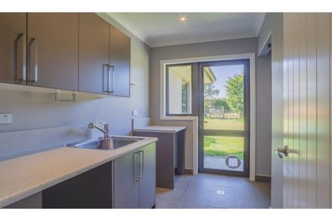 Photo of property in 16 Oak Street, Orari, Geraldine, 7992