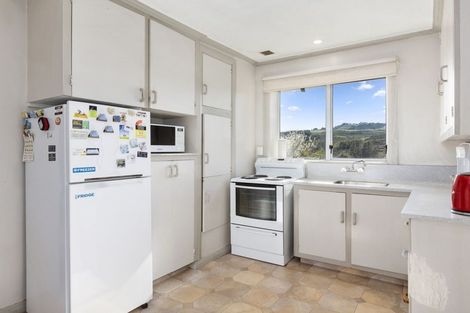 Photo of property in 12 Scotland Terrace, Green Island, Dunedin, 9018
