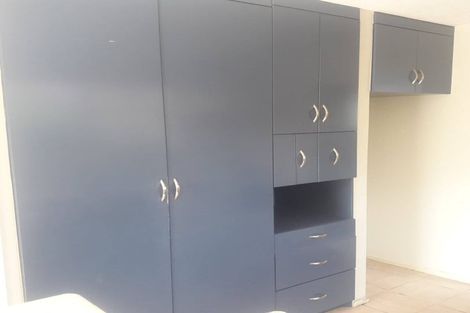 Photo of property in 17 Resolution Place, Bryndwr, Christchurch, 8053