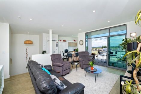 Photo of property in 82b Meeanee Quay, Westshore, Napier, 4110
