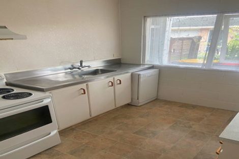 Photo of property in 1/201 Bucklands Beach Road, Bucklands Beach, Auckland, 2012