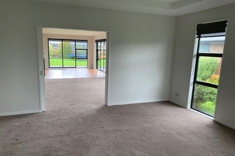 Photo of property in 5 Urihia Street, Marshland, Christchurch, 8083