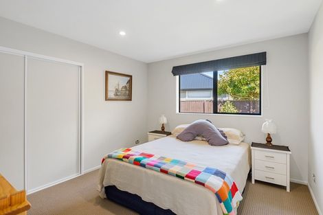 Photo of property in 15 Six Silvers Avenue, Halswell, Christchurch, 8025