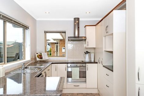 Photo of property in 310a Kahutia Street, Gisborne, 4010