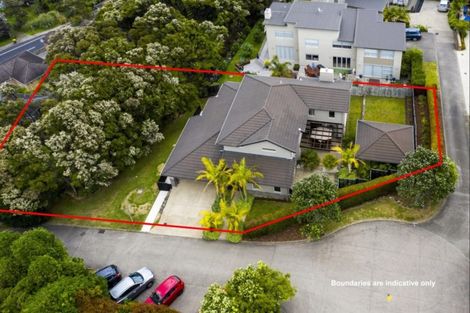 Photo of property in 182 Greenhithe Road, Greenhithe, Auckland, 0632