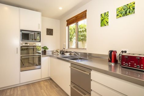 Photo of property in 21 Hood Crescent, Arrowtown, 9302