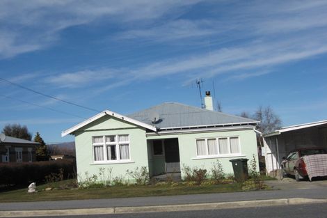 Photo of property in 8 Caulfeild Street, Ranfurly, 9332