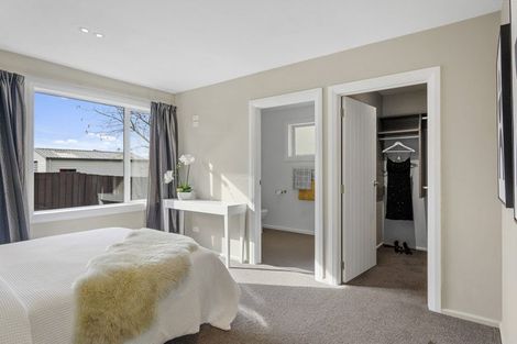 Photo of property in 56 Gilberthorpes Road, Hei Hei, Christchurch, 8042