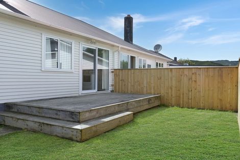 Photo of property in 13-15 Gillespie Street, Taita, Lower Hutt, 5011