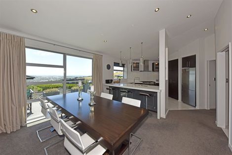 Photo of property in 7 Stonewall Place, Huntsbury, Christchurch, 8022