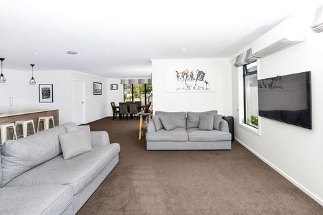 Photo of property in 6 Helen June Avenue, Flagstaff, Hamilton, 3210