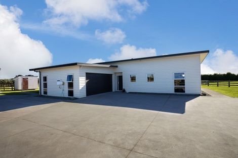 Photo of property in 270 Turangi Road, Tikorangi, Waitara, 4383