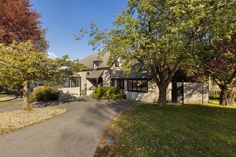 Photo of property in 10 Stafford Street, Arrowtown, 9302