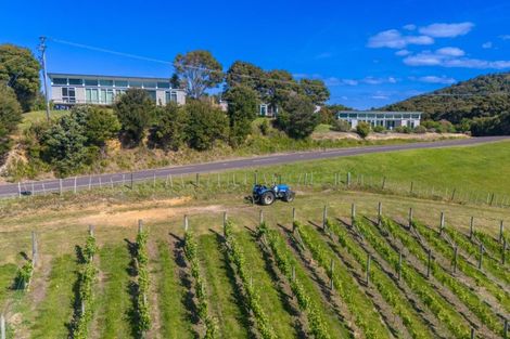 Photo of property in 190 Paroa Bay Road, Russell, 0272