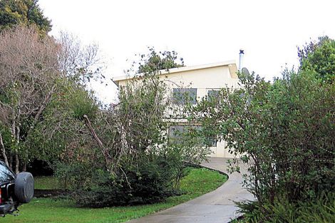 Photo of property in 31 Stillwater Crescent, Stillwater, Silverdale, 0993