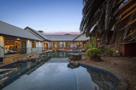 Photo of property in 80 Ingram Road, Bombay, Drury, 2579