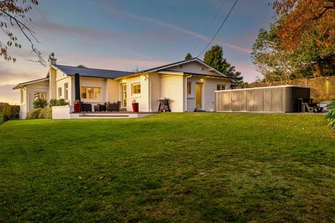 Photo of property in 83 Carrington Street, Lower Vogeltown, New Plymouth, 4310