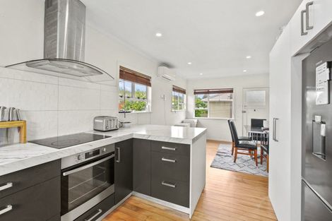 Photo of property in 7 Clyde Street, Ferndale, New Plymouth, 4310