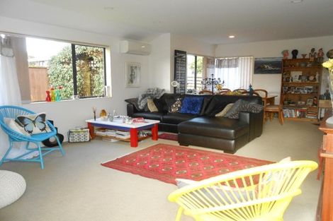 Photo of property in 35 Green Lane, Pukekohe, 2120