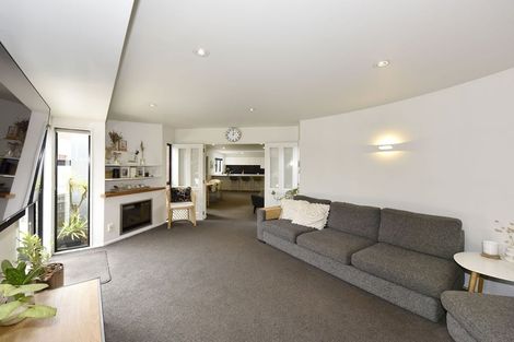 Photo of property in 8 Haineswood Lane, Sockburn, Christchurch, 8042