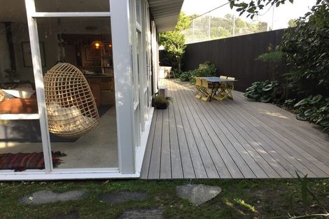 Photo of property in 43 Delhi Crescent, Khandallah, Wellington, 6035