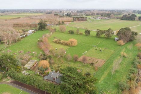 Photo of property in 32 Staces Road, Aokautere, Palmerston North, 4471