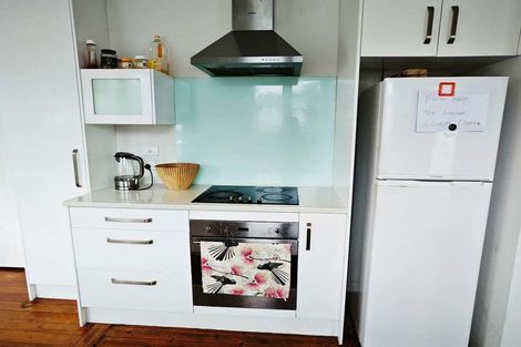 Photo of property in 97 Nile Road, Milford, Auckland, 0620