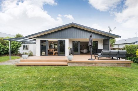 Photo of property in 210 South Street, Feilding, 4702