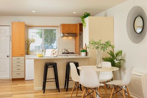 Photo of property in 41/218 Captain Springs Road, Onehunga, Auckland, 1061