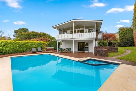 Photo of property in 21a Forrest Hill Road, Milford, Auckland, 0620