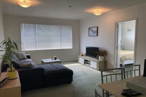 Photo of property in 2/30 Gowing Drive, Meadowbank, Auckland, 1072