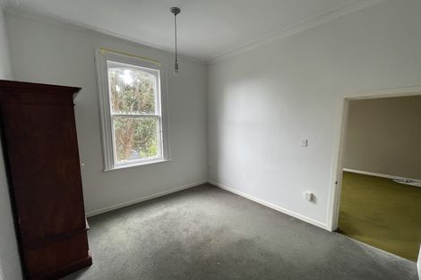 Photo of property in 28 Macdonald Crescent, Te Aro, Wellington, 6011