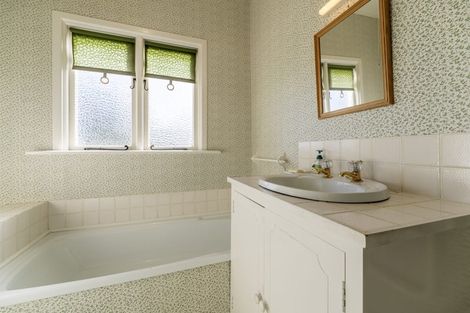 Photo of property in 19 Till Street, South Hill, Oamaru, 9400