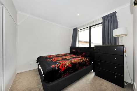 Photo of property in 24 Sholto Duncan Crescent, Halswell, Christchurch, 8025