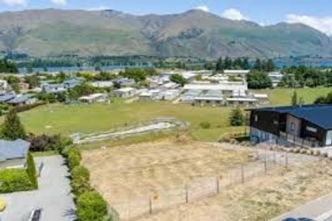 Photo of property in 46 Kings Drive, Wanaka, 9305