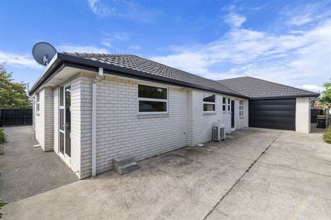 Photo of property in 25 Brookwater Avenue, Northwood, Christchurch, 8051