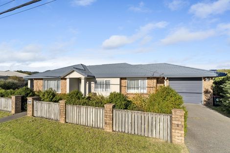 Photo of property in 114a Arawhata Road, Paraparaumu, 5032