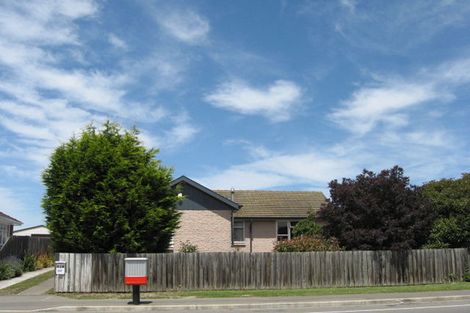 Photo of property in 316 Wainoni Road, Avondale, Christchurch, 8061