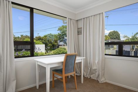 Photo of property in 17 Matua Road, Matua, Tauranga, 3110