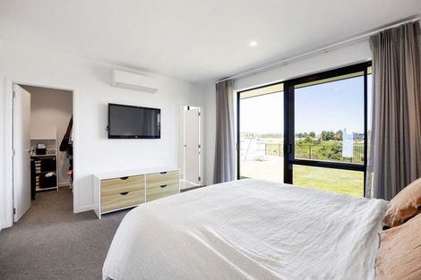 Photo of property in 7 Hyatt Close, Leamington, Cambridge, 3432