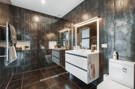 Photo of property in 39 Missy Crescent, Mount Pisa, Cromwell, 9383